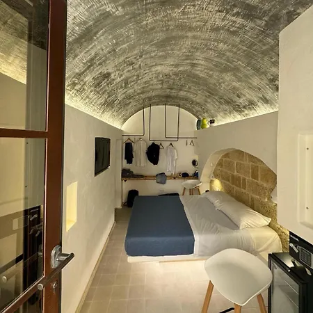 Il Pozzo Antico 住宿加早餐酒店 加利波利