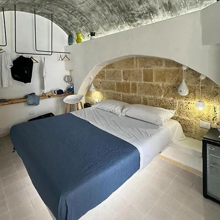 Il Pozzo Antico 3* 加利波利